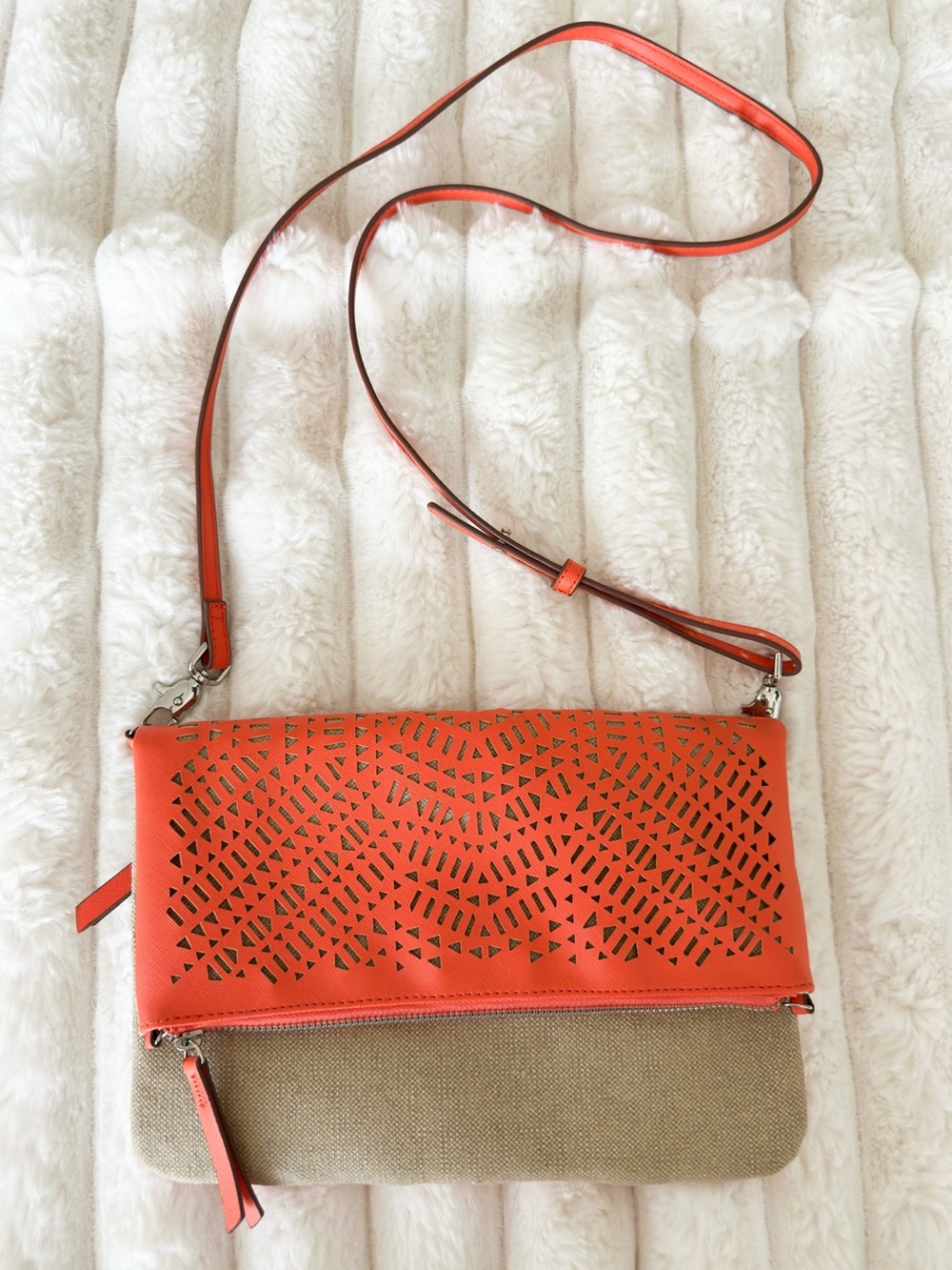 Stella & Dot Waverly Petite Crossbody Bag